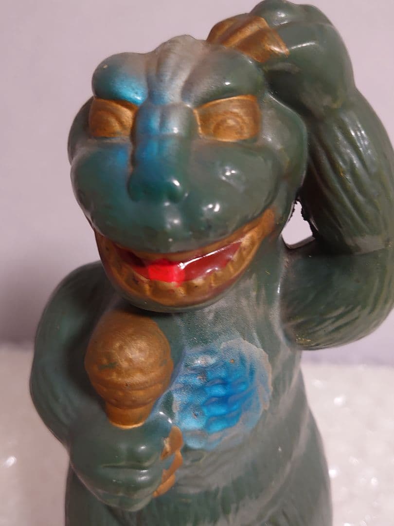ゴジラ　マイク　 陶器貯金箱