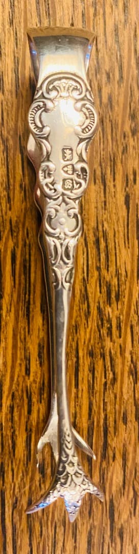 【アンティーク】シルバー　シュガートング　1902年　イギリス　鳥の爪デザイン