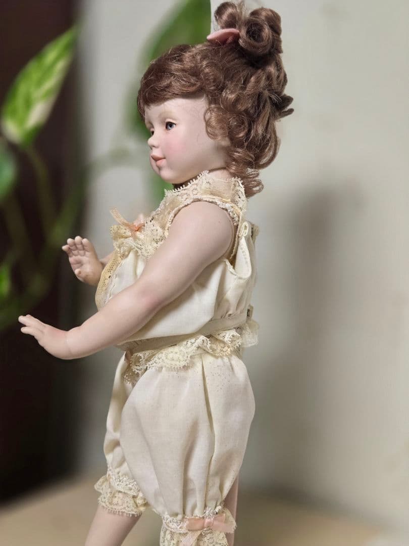 BELL♡ビスクドール♡ 【フランクリン・ミント社陶器製コレクターズ】