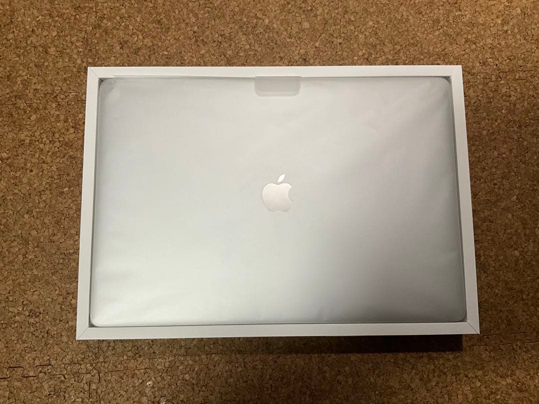 MacBook本体 MacBook Pro 16 2019 Intel i7 16GB 512GB