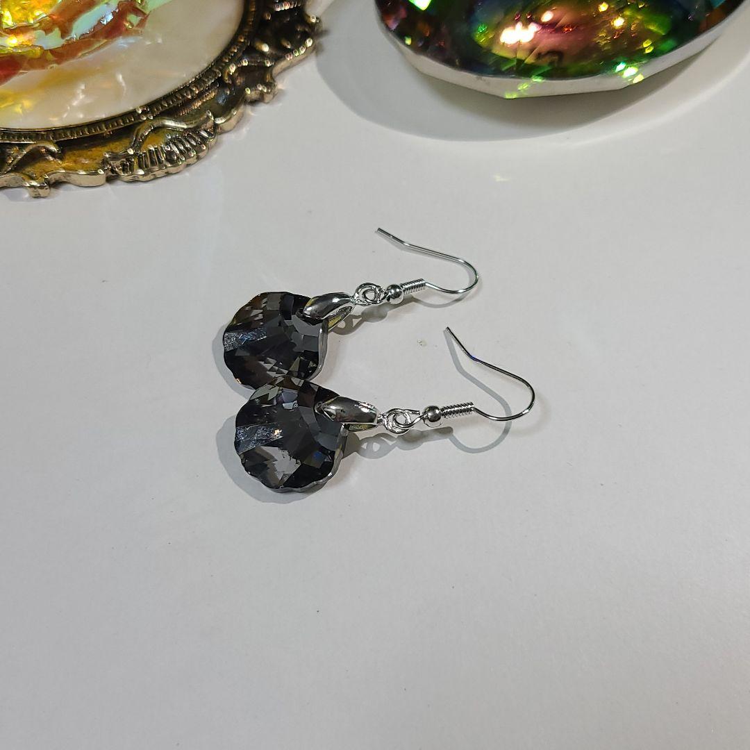 ハンドメイドピアス1610