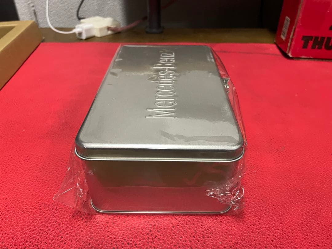 メルセデスベンツ　缶詰め