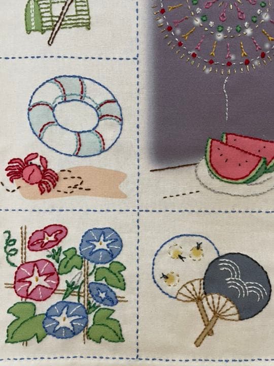 ホビーラホビーレ　ステッチ刺繍　完成品　タペストリー　夏　花火