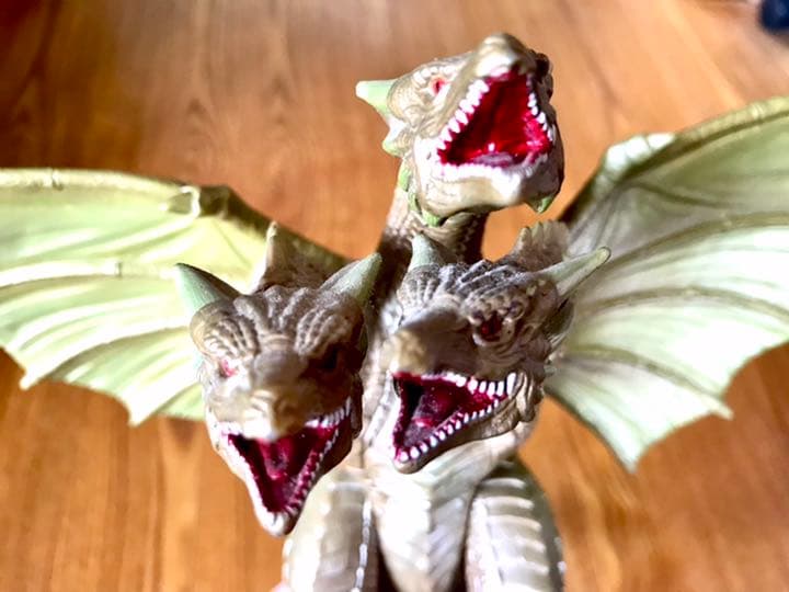 ギドラ　ソフビフィギュア