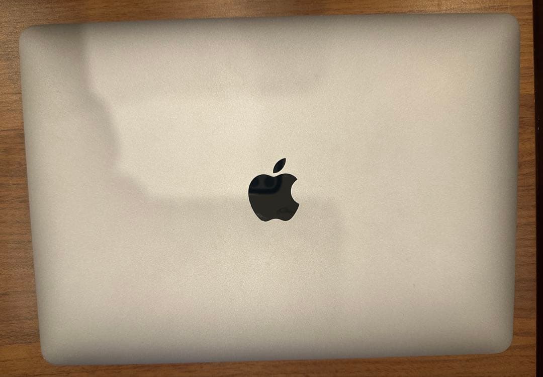 【美品】MacBook Air M1 2020年モデル 8GB / 512GB