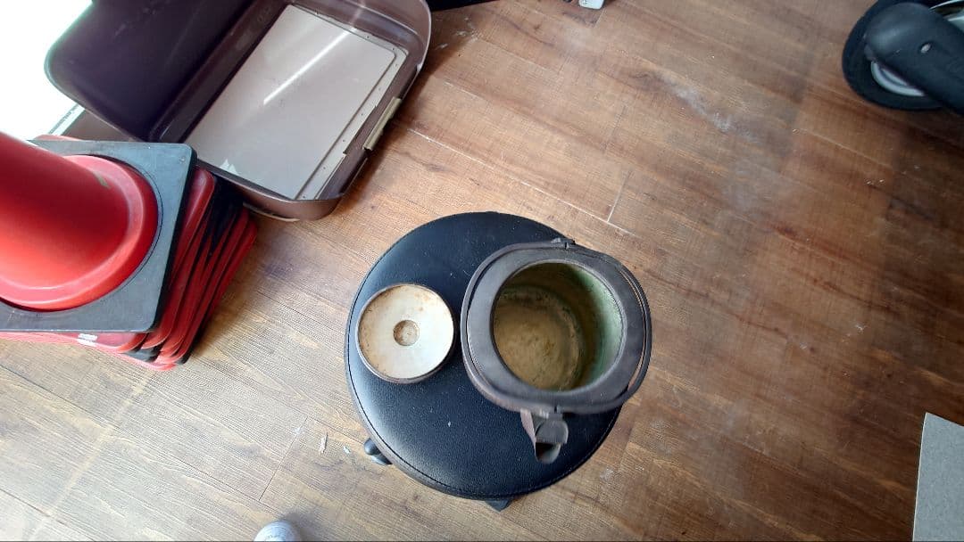 銅製品。グラス。茶器？アンティーク