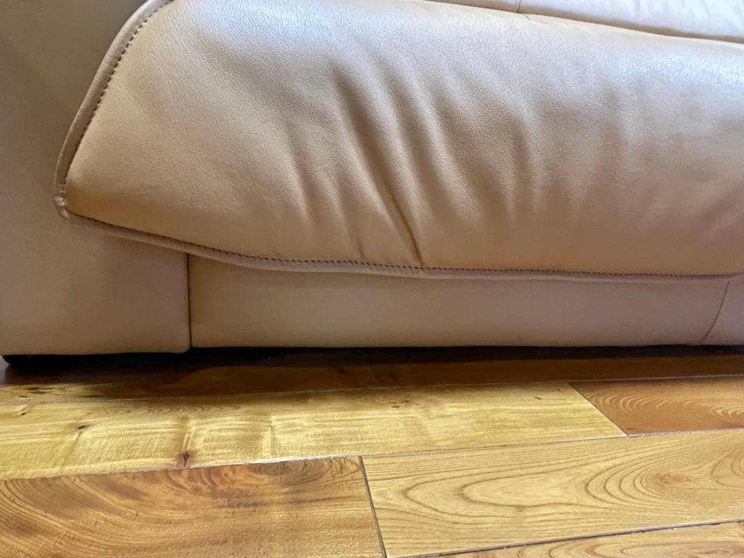 karimoku カリモク　ベージュ レザー ソファ　3人掛けソファ　美品