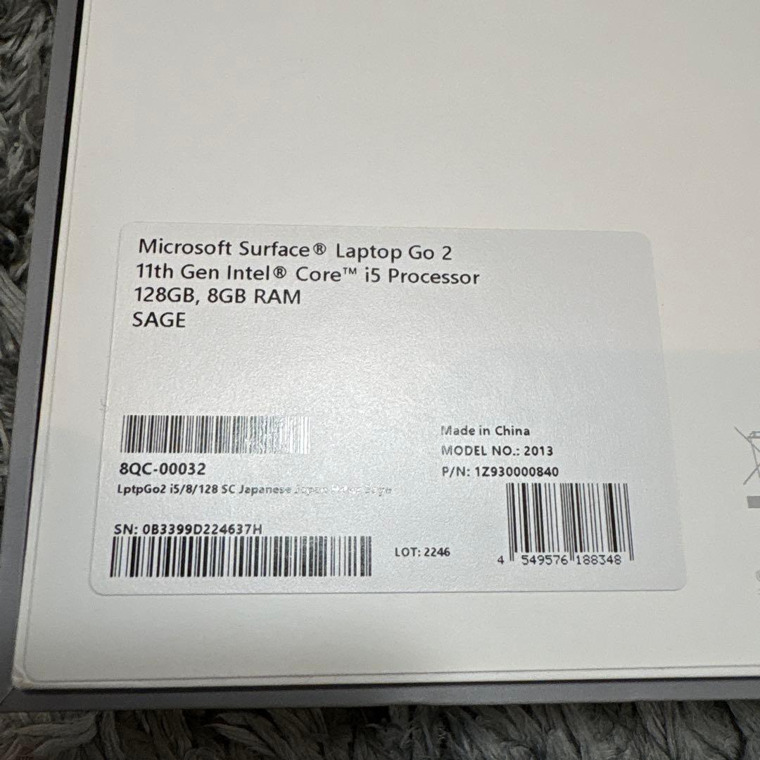 Windowsノート本体 Microsoft Surface Laptop Go2 (8QC-00032)