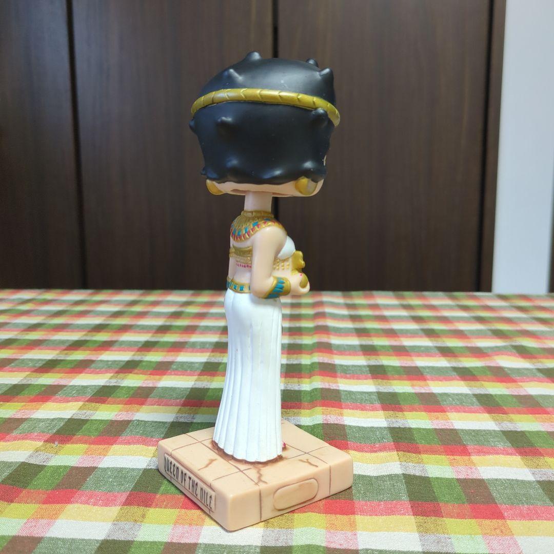 SALE　レア　FUNKO　ベティちゃん　クレオパトラ　首振り人形　フィギュア