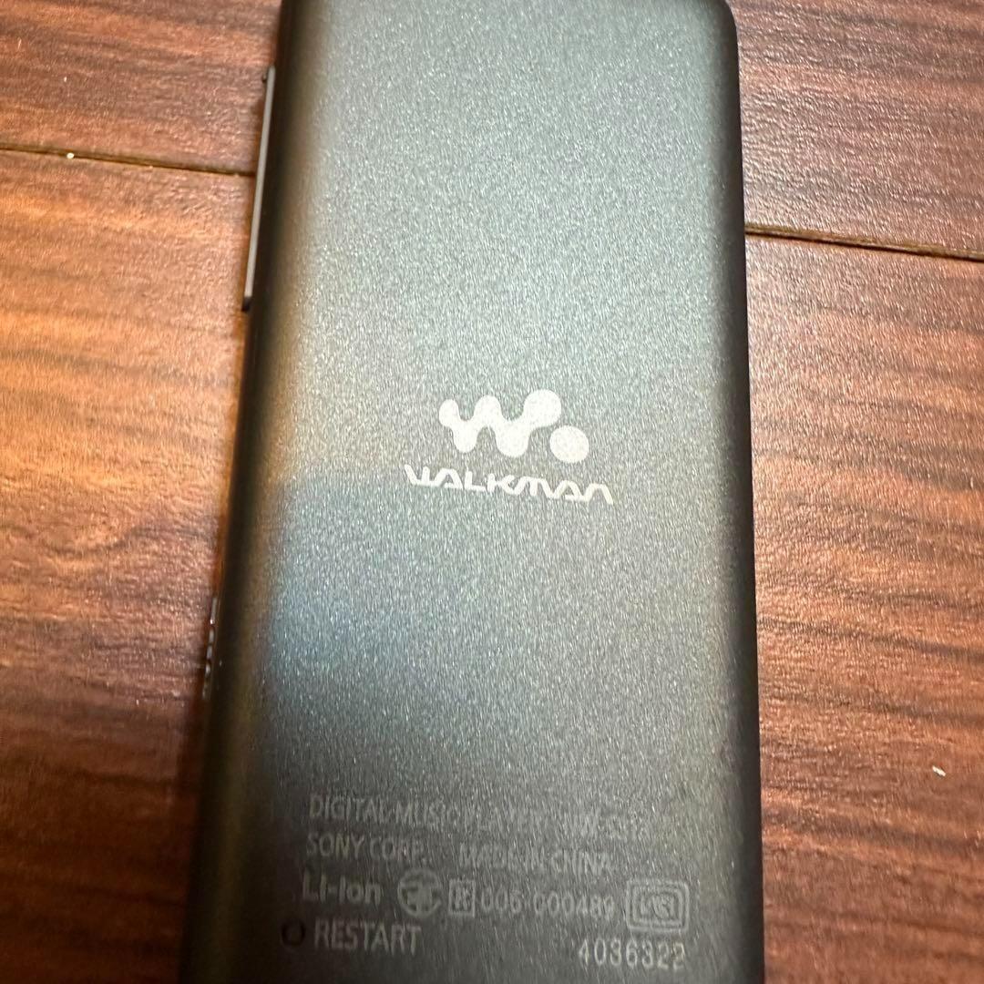 SONY ウォークマン NW-S313K デジタルプレーヤー 4GB 2357