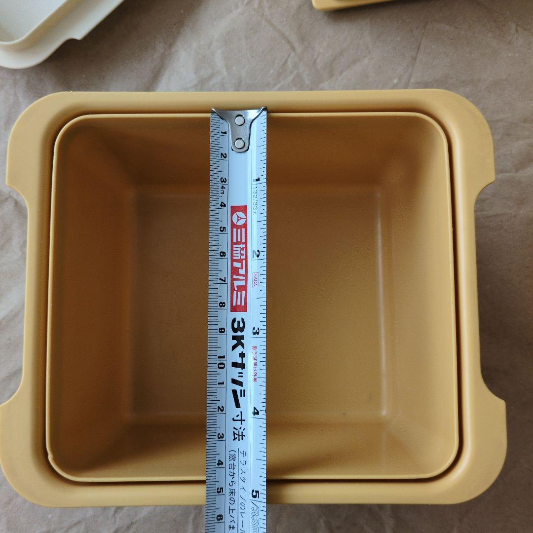 Tupperware　保存容器セット