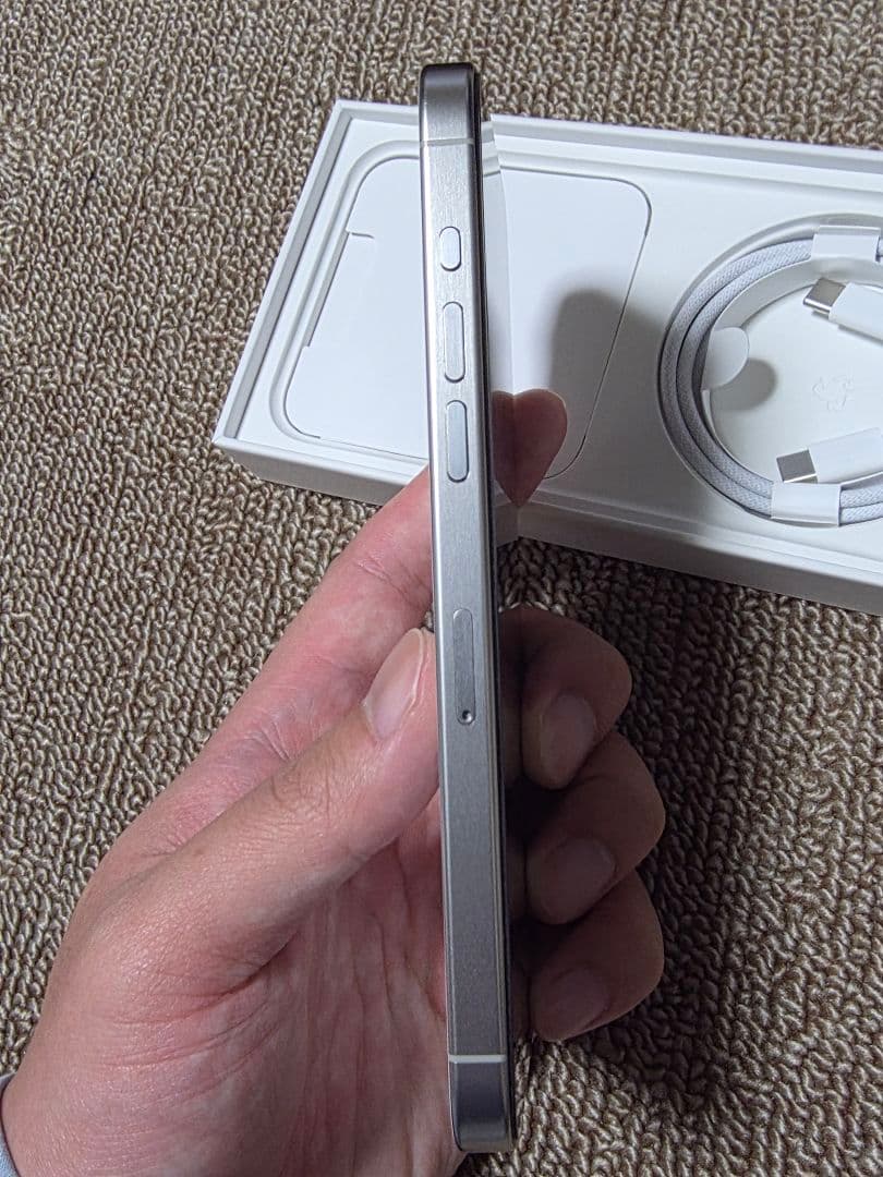 Apple iPhone 15ProMax　ホワイト　1TB