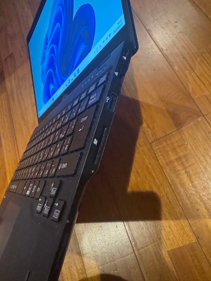 2020年モデル第8世代 SSD256搭載！LIFEBOOK U939