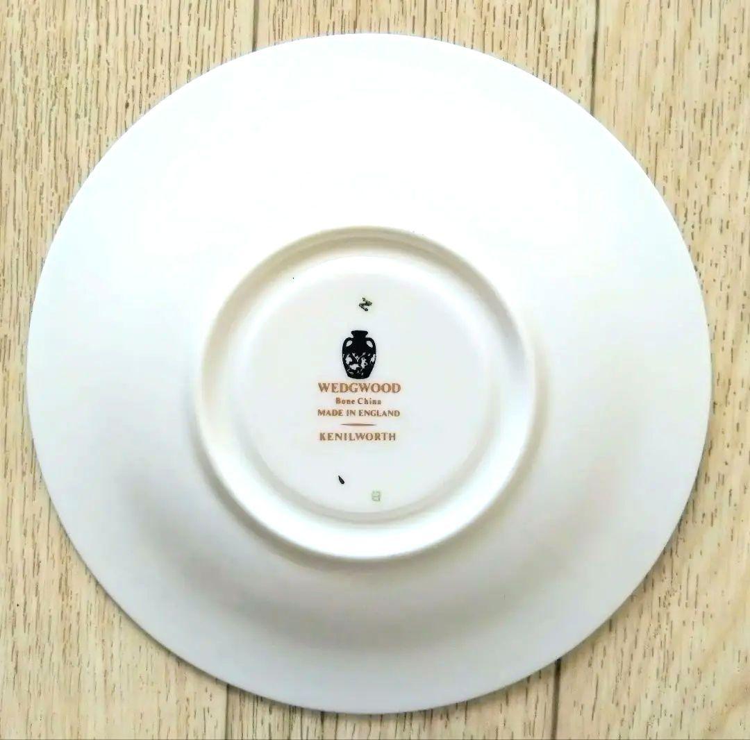 未使用　5点　ウェッジウッド　プラチナ　ケニルワース　カップ&ソーサー　プレート