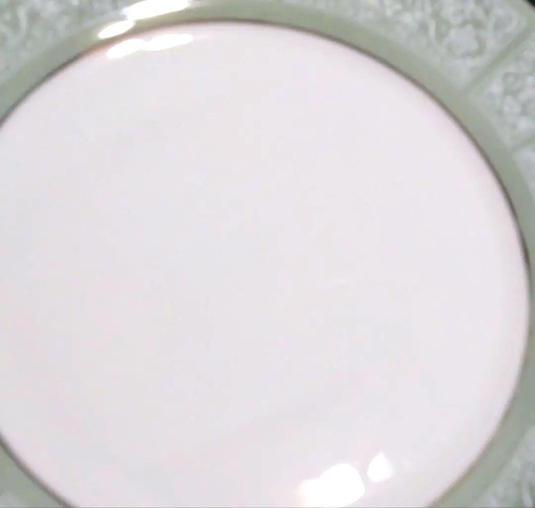 未使用　5点　ウェッジウッド　プラチナ　ケニルワース　カップ&ソーサー　プレート