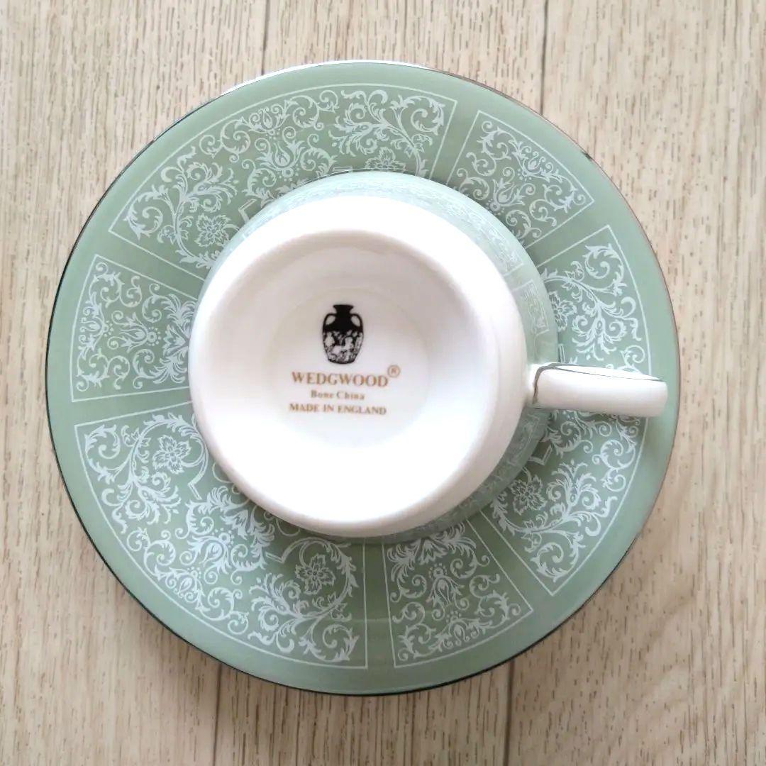 未使用　5点　ウェッジウッド　プラチナ　ケニルワース　カップ&ソーサー　プレート