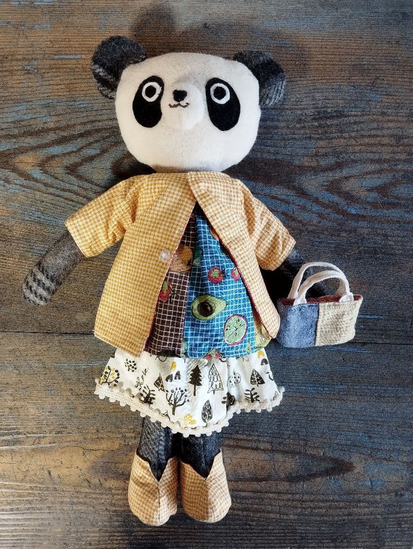 ハンドメイド「ウールのパンダ」着せ替え人形セット・手洗い可