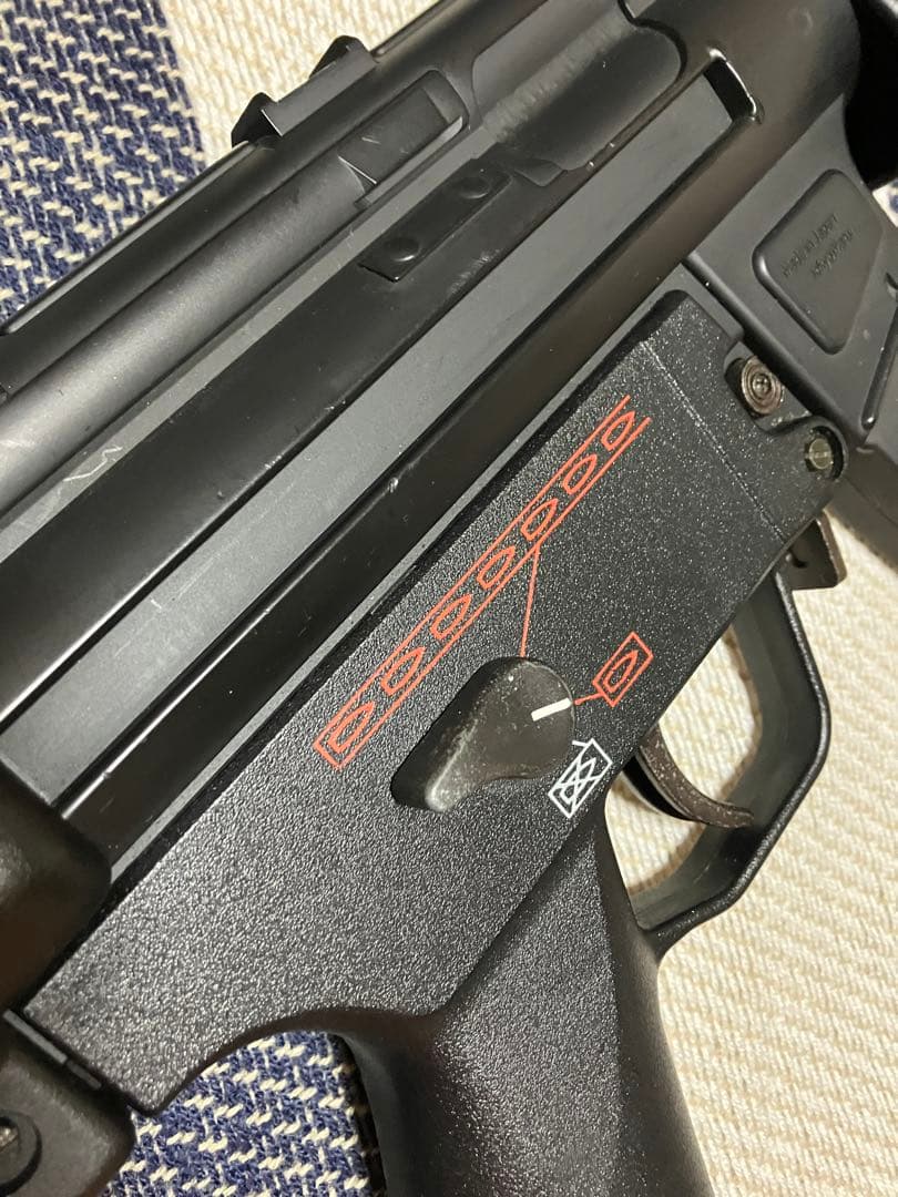 東京マルイ H&K MP5A4 電動ガン ※バッテリー劣化動作未確認ジャンク