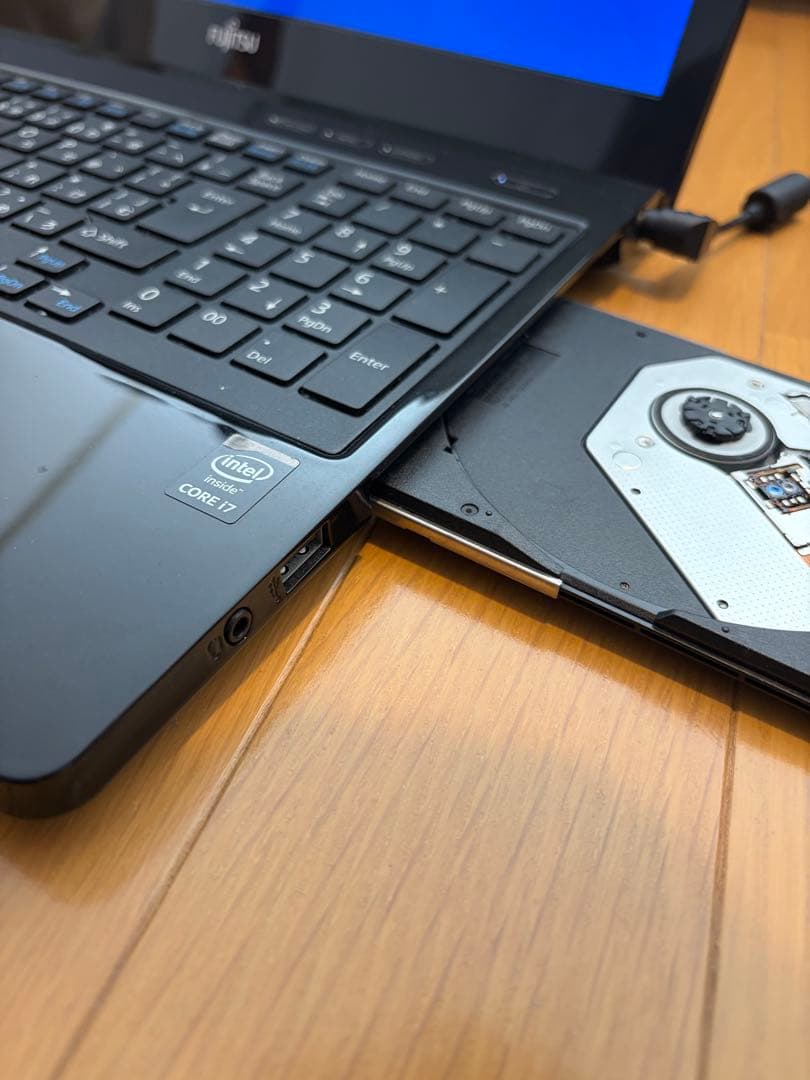 富士通 LIFEBOOK AH53/U ◆ Core i7 ◆ ブルーレイ