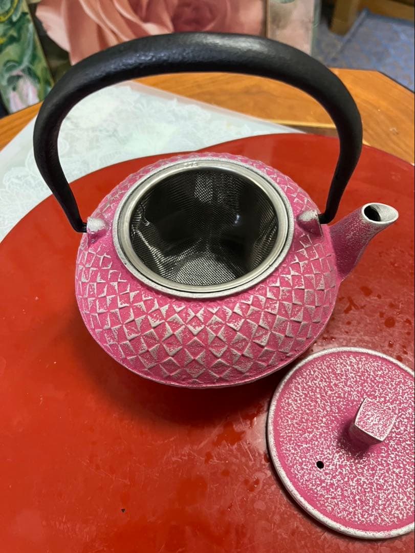 ピンク鋳鉄急須 ダイヤモンド模様 1.2L