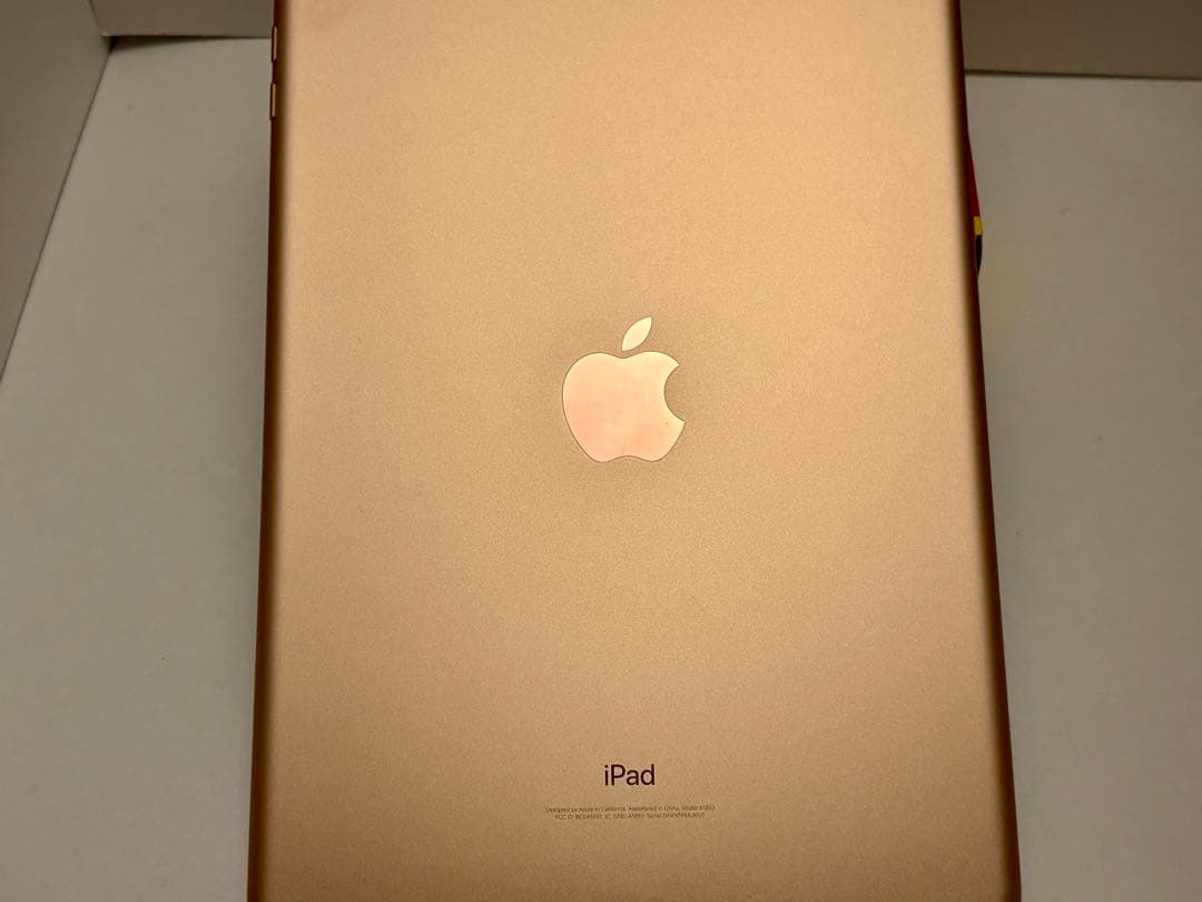 iPad 第6世代 ゴールド 128GB WiFiモデル