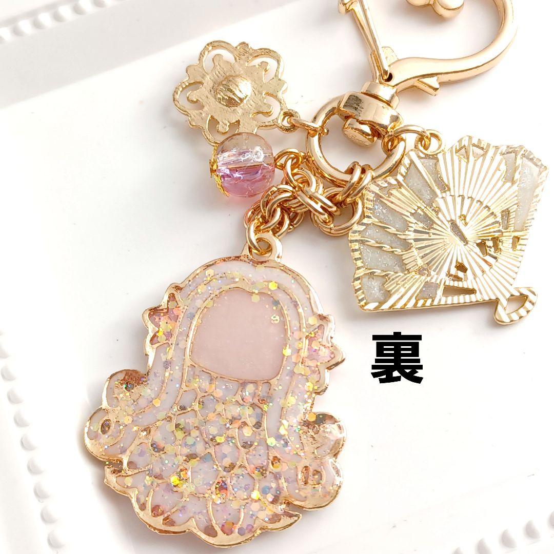 ～桜花爛漫～♡アマビエさん　レジンキーホルダー　ハンドメイド