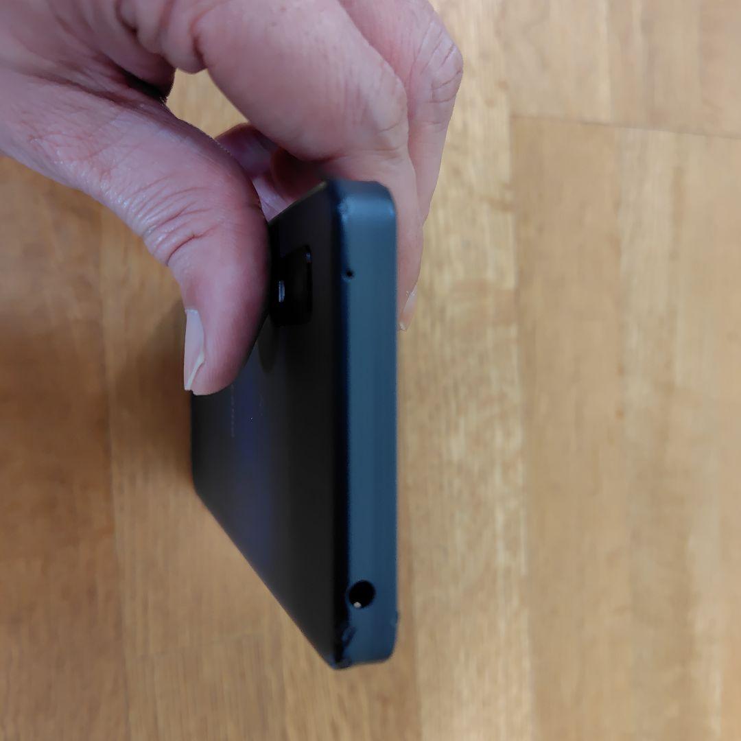 AQUOS Wish2 黒チャコール　SIMフリー