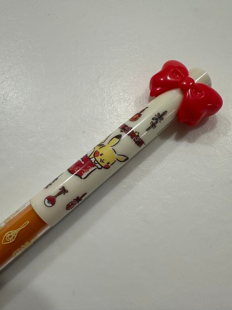 イッツデモ　ポケモン　クリスマスモチーフ　4柄メモ帳　2色ボールペン　2点セット