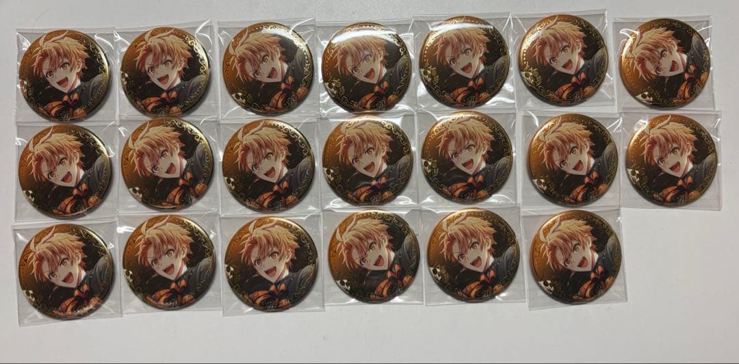 和泉三月 衣装展 オプナナ　op.7 缶バッジ