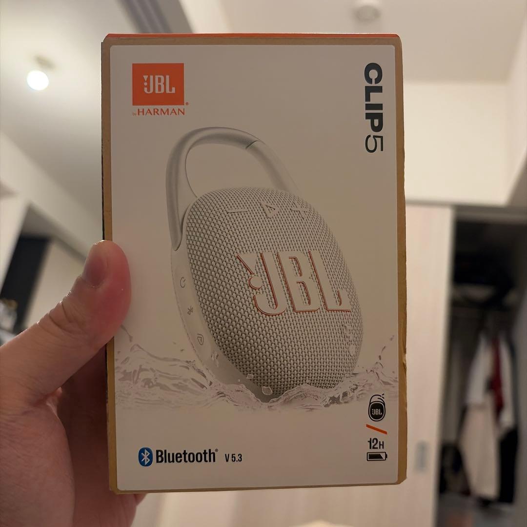 JBL CLIP 5 ワイヤレススピーカー