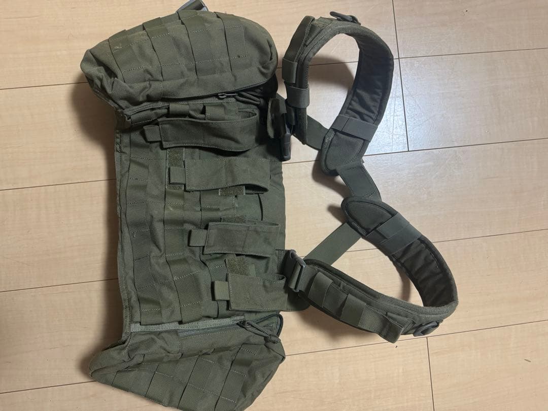 タスマニアンタイガー　バックパック52L チェストリグ
