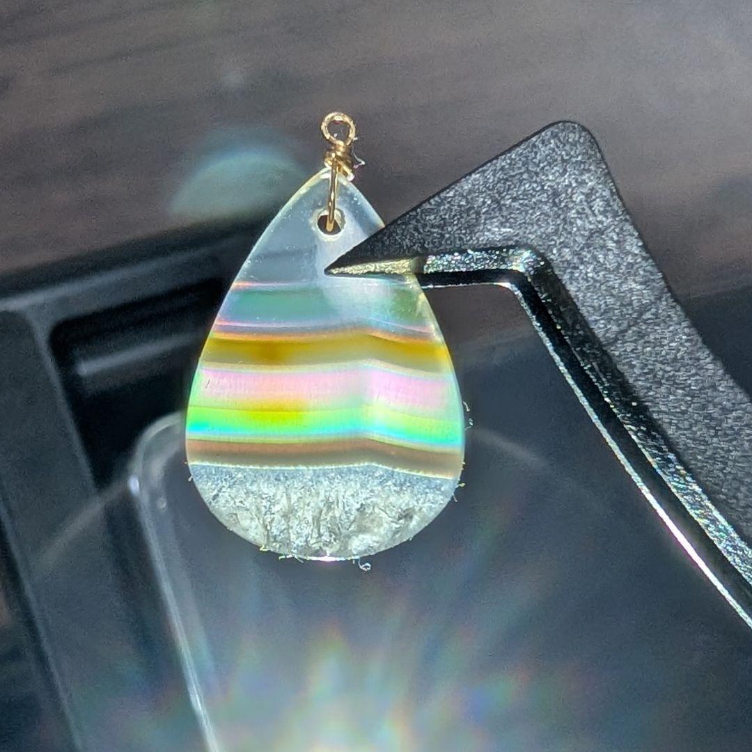 アイリスアゲート ジルコンピアス
