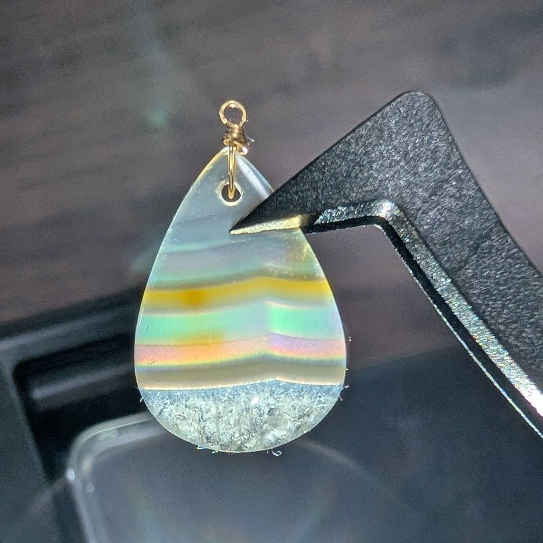 アイリスアゲート ジルコンピアス