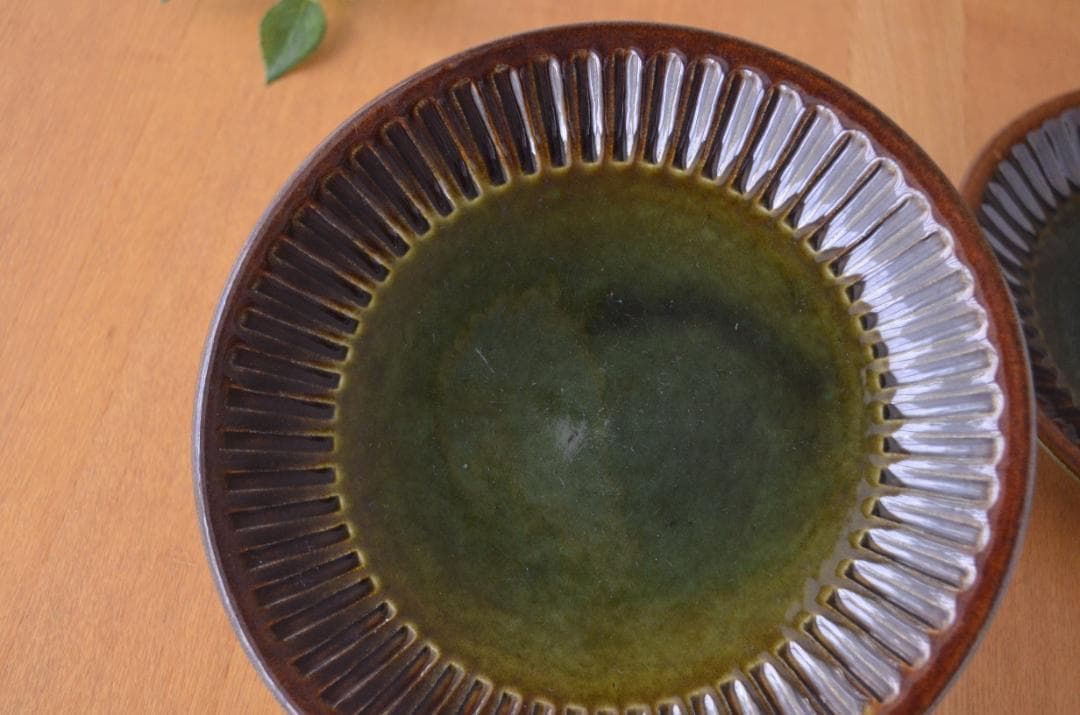 ゲフレ●KOSMOS/コスモス●19cmプレート2枚オリーブ/グリーン②