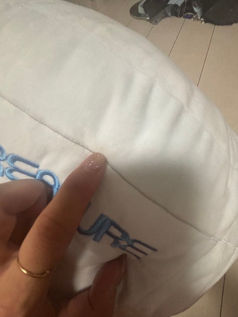 TREASURE LIGHTSTICK CUSHIONペンライト型大クッション