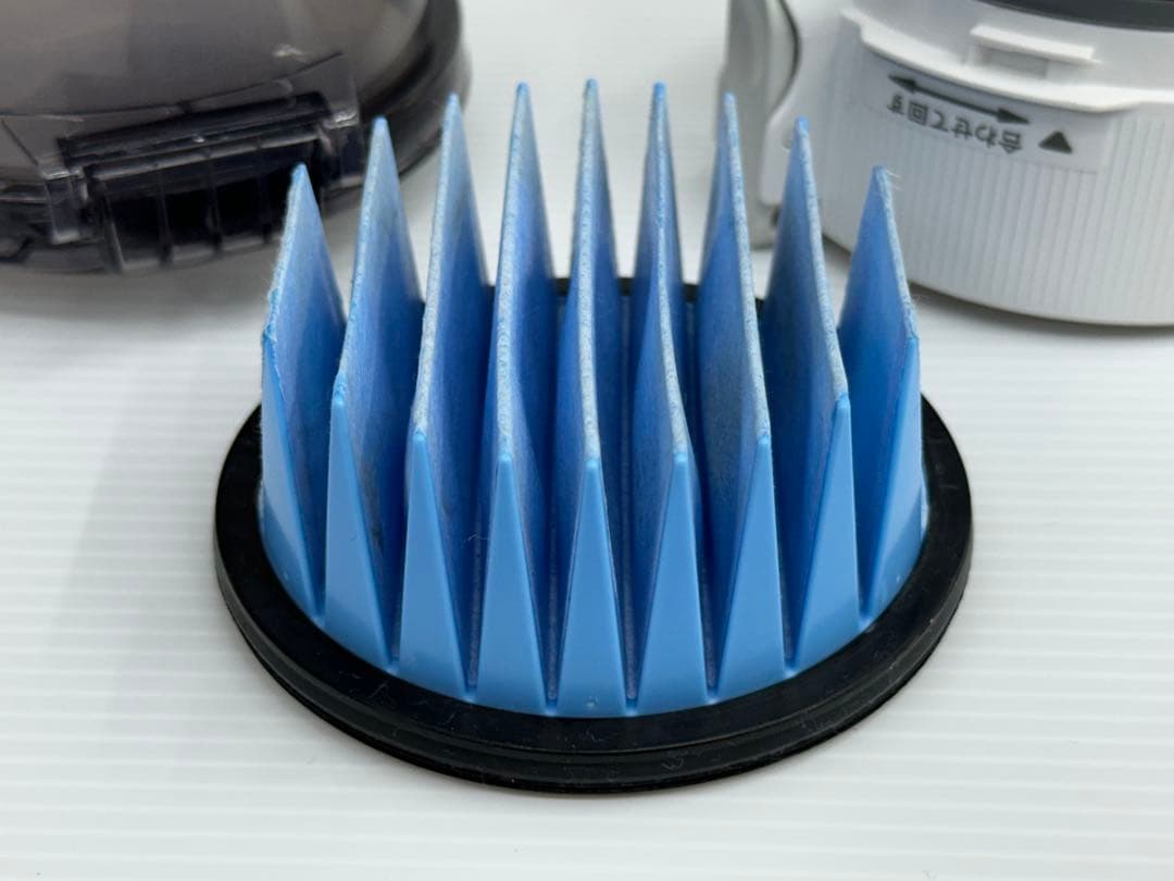 新型　ダストケース　ダストカップ　シャープ 掃除機　EC-SR8-W パーツ