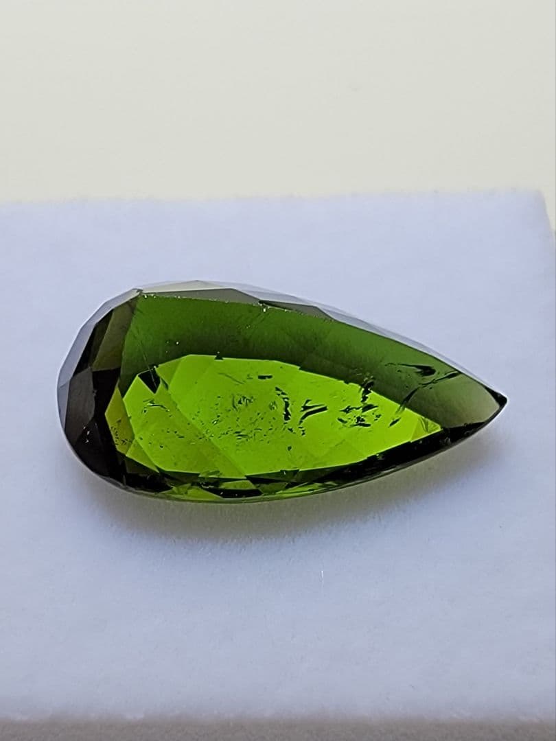 天然 グリーントルマリン 6.08ct ペア ファンシー ブラジル産　大粒ルース