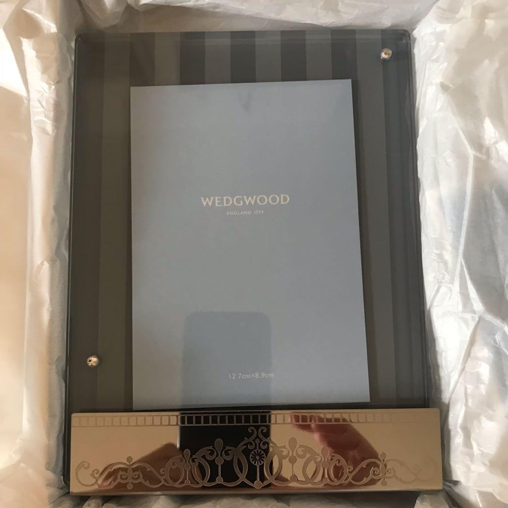 ウエッジウッド 時計と写真立てのセット
