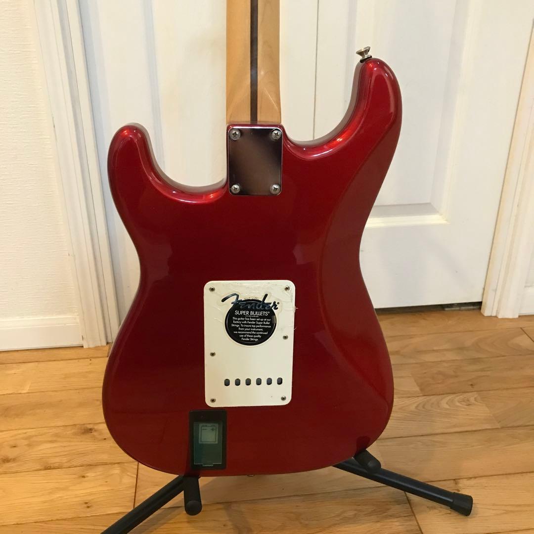 Fender Stratocaster Deluxeシリーズレッド