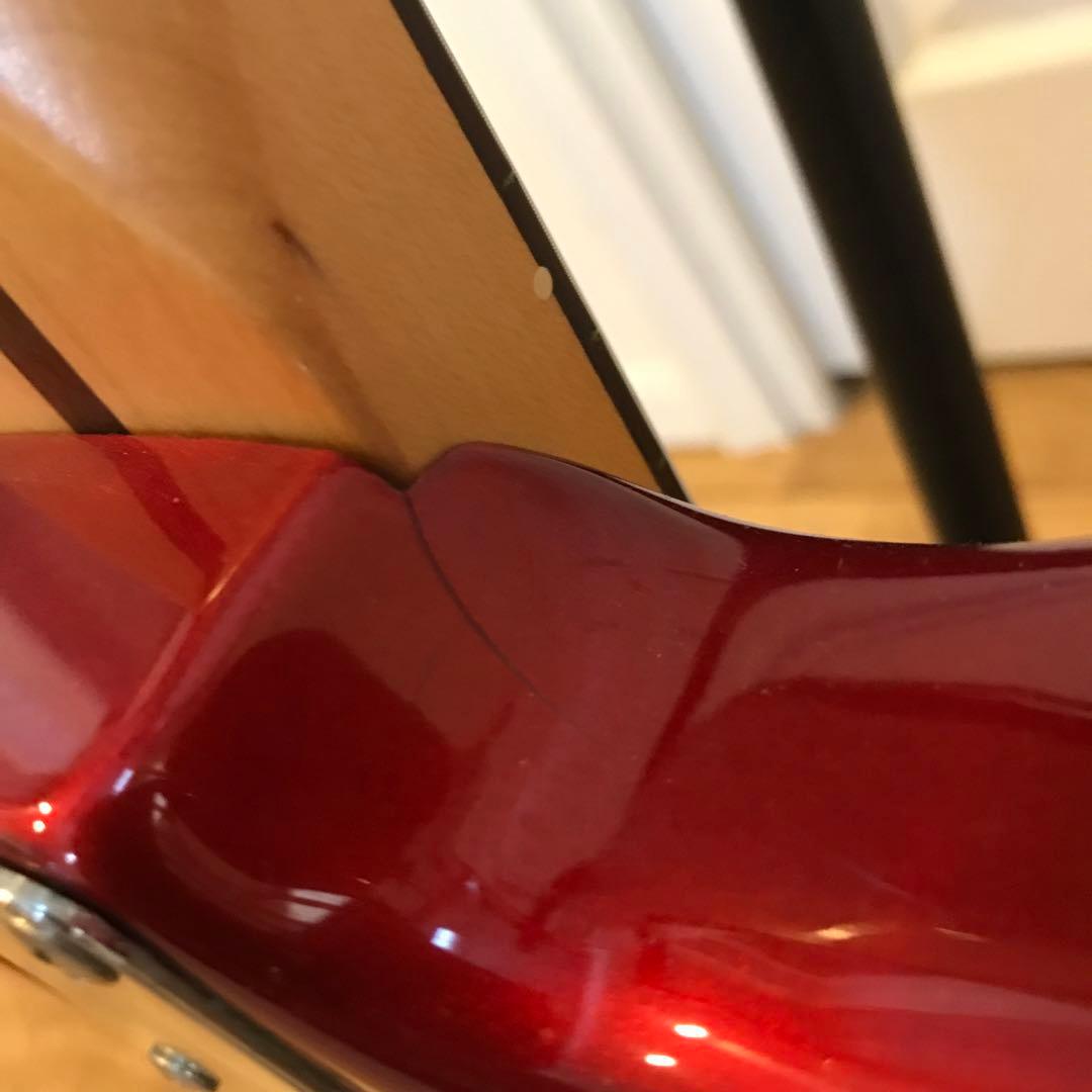 Fender Stratocaster Deluxeシリーズレッド