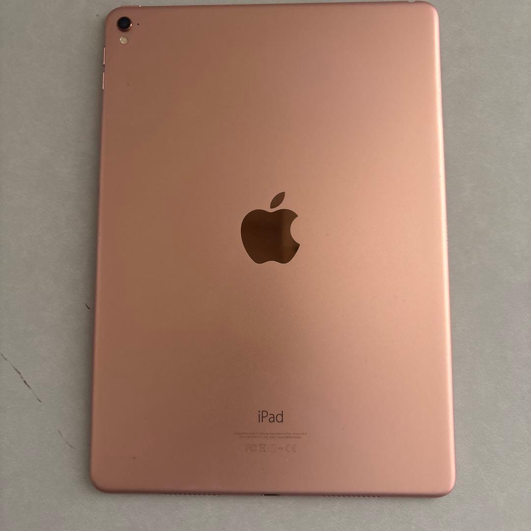 Apple iPad Pro 第1世代128GB Wi-Fiシルバー
