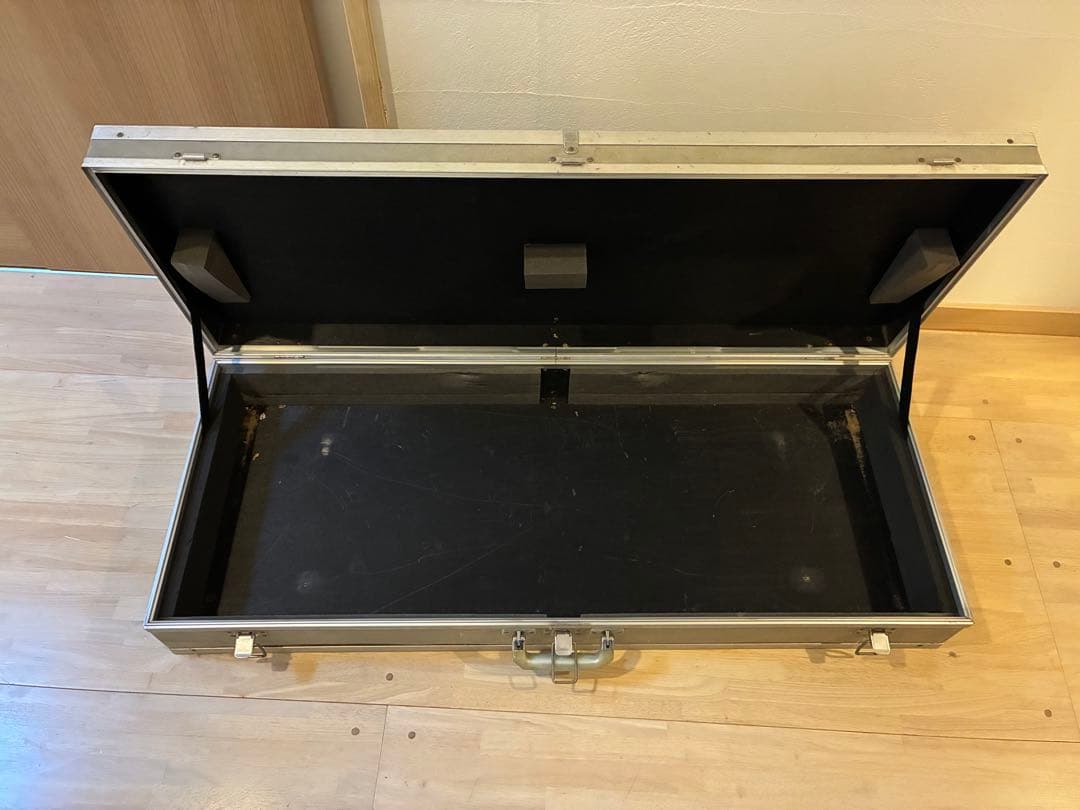 KORG Polysix ヴィンテージアナログシンセサイザー　ハードケース付き