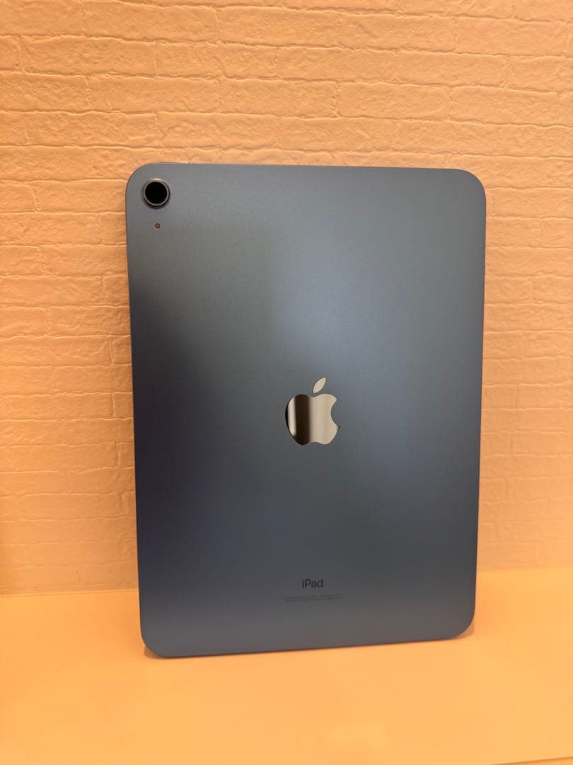 Apple iPad 本体 iPad（第10世代）ブルー