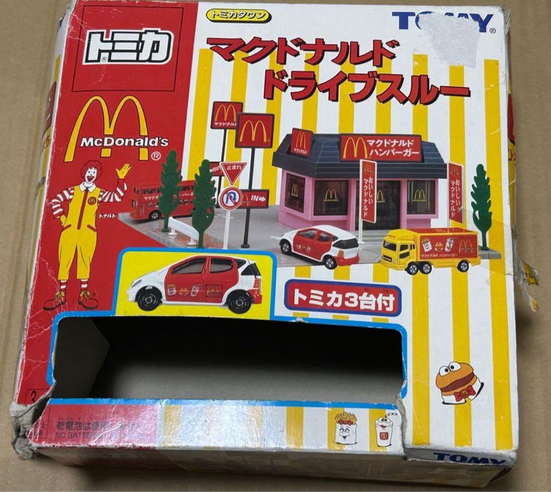 箱あり トミカタウン マクドナルド ドライブスルー トミカ3台付