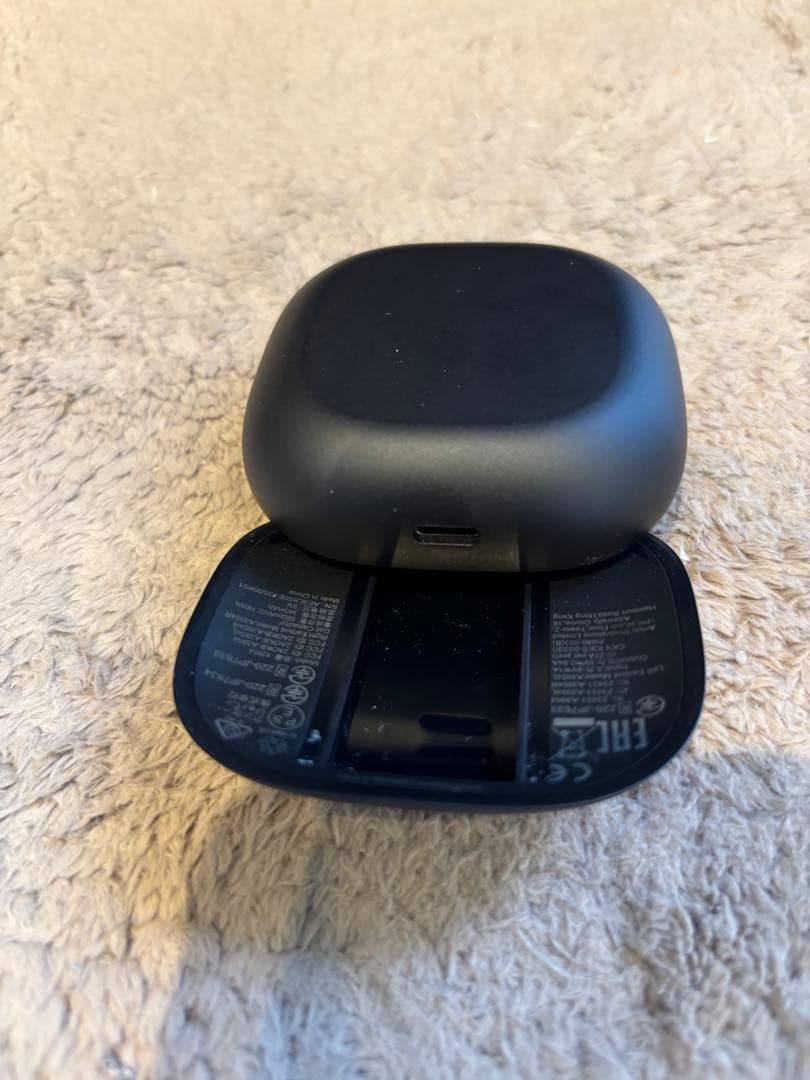 Anker Soundcore Liberty 4 Pro の充電ケースのみ