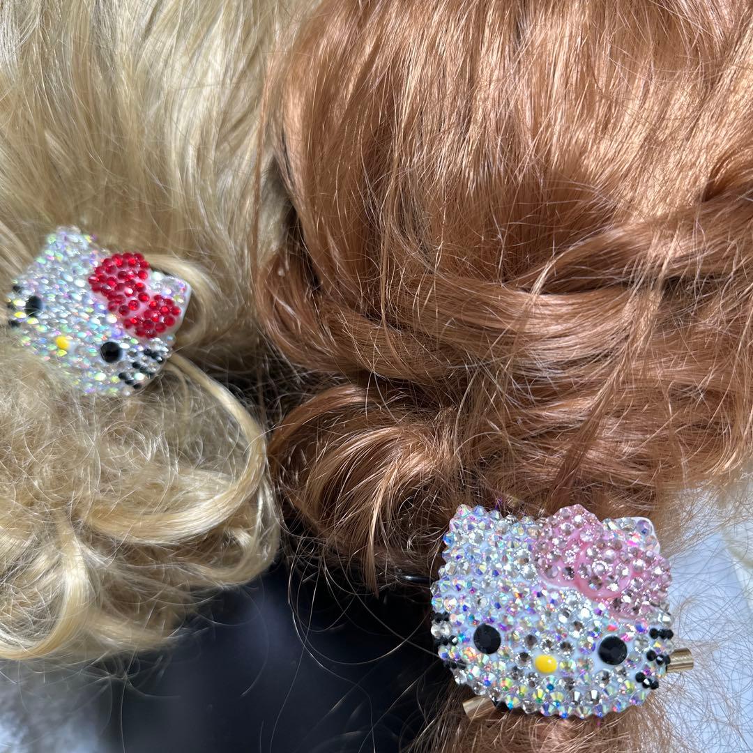 ★⭐︎ヘアゴム620キラキラ大粒ラインストーン付大きめ猫顔キャラビジューヘアゴム桃