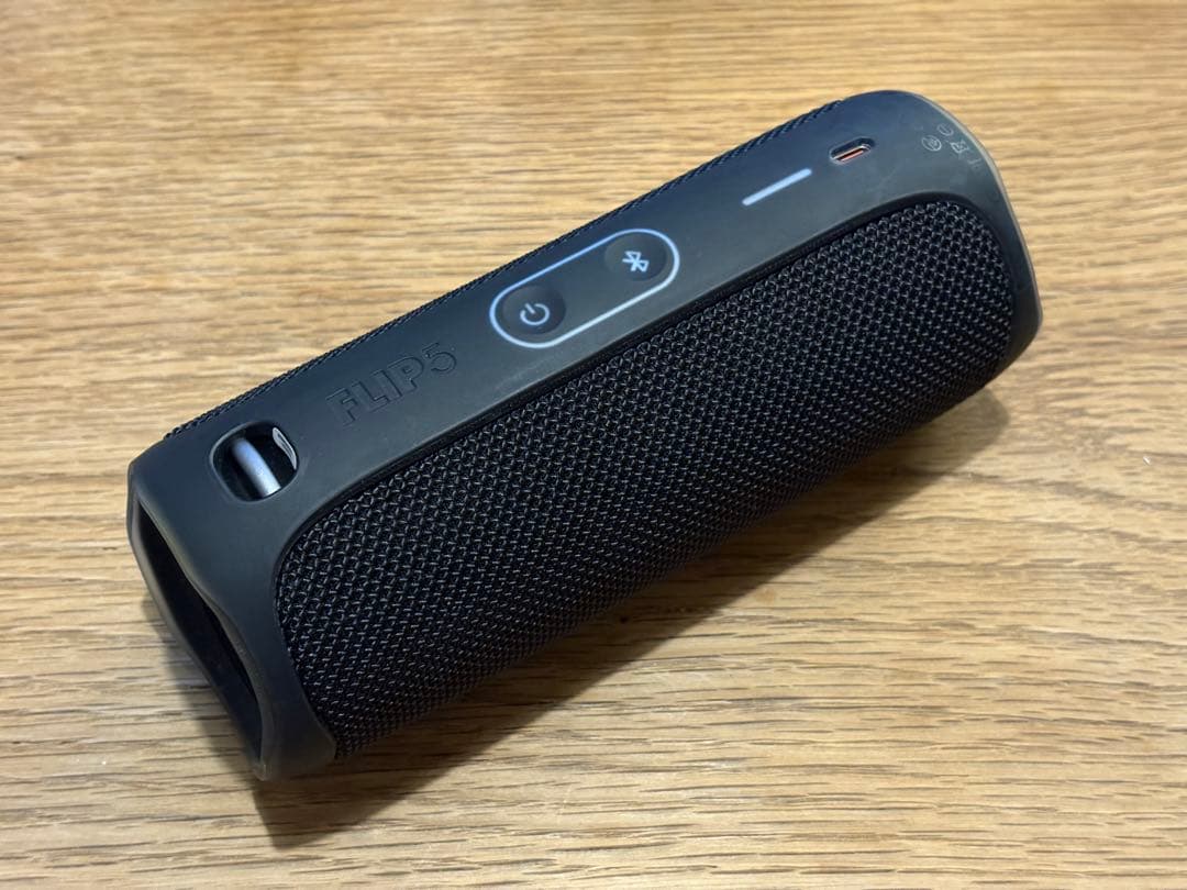 さ*し様 【美品・箱付き】JBL FLIP 5 ブラック ワイヤレススピーカー