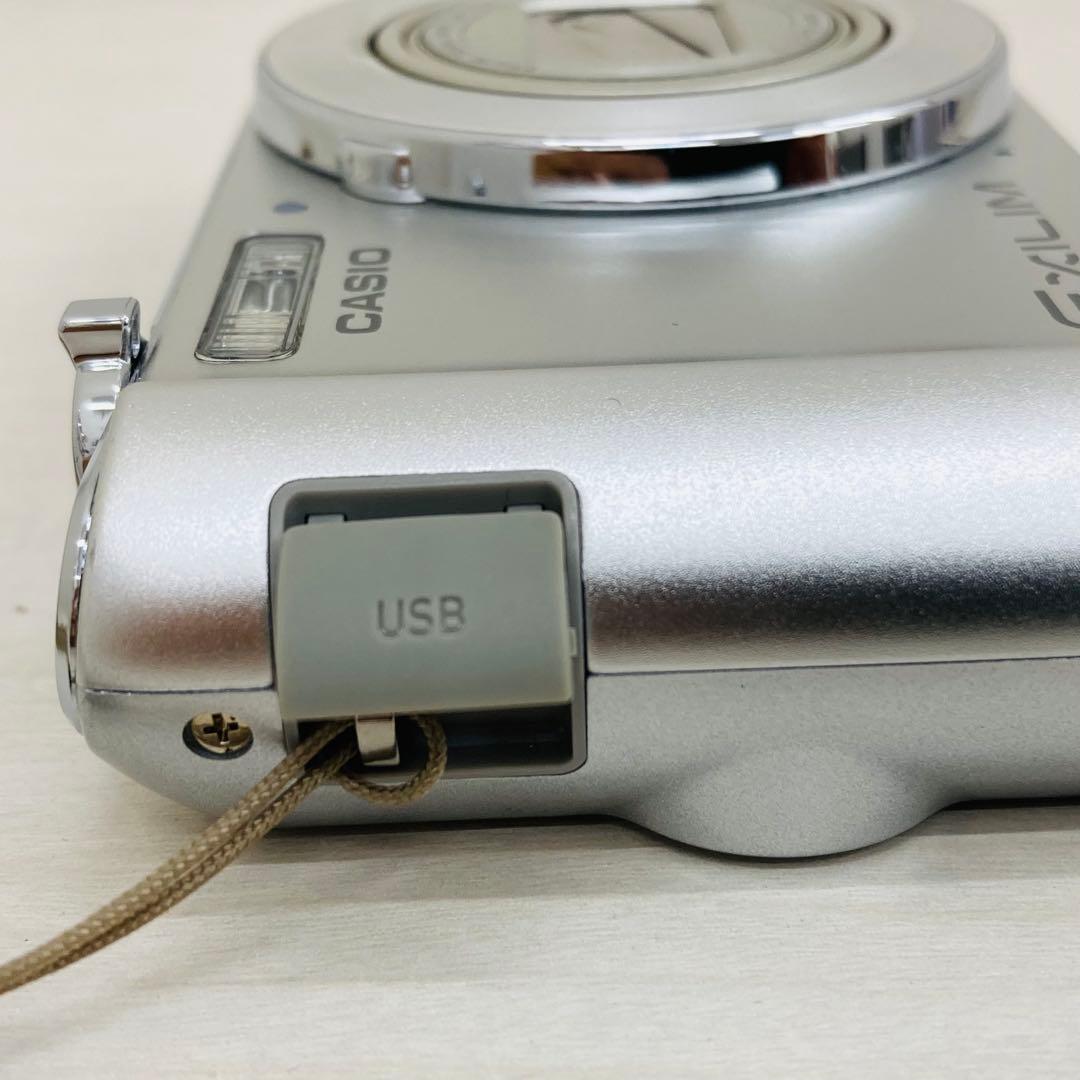 ^ ^  CASIO EXILIM EX-240 シルバー