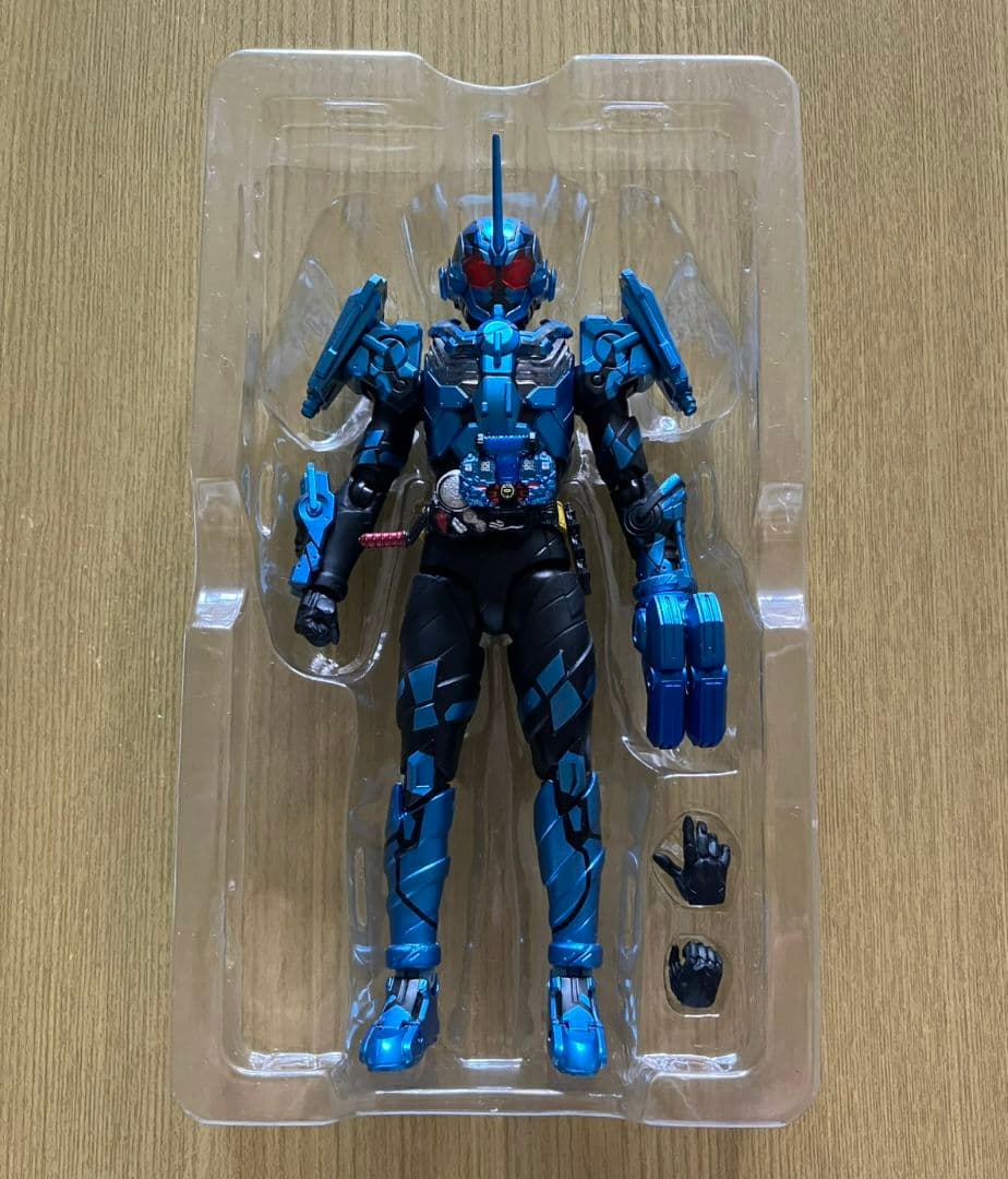 S.H.Figuarts 仮面ライダーグリスブリザード フィギュアーツ