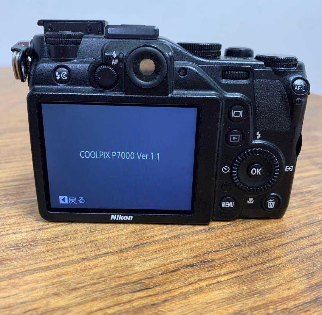 ニコン Nikon COOLPIX P7000 難あり